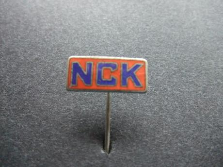 NCK (Newton Chambers Koehring) landbouwmachines, skimmers, graafmachines , kranen en draglines emaille uitvoering